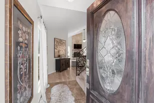 154 April Wind Ct, Conroe, TX 77356 - Photo 2