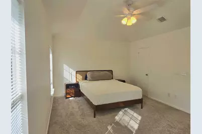 23 Sheep Meadow Place, The Woodlands, TX 77381 - Photo 18
