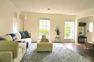 23 Sheep Meadow Pl, The Woodlands, TX 77381 - Photo 8