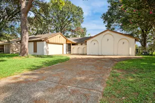 5423 Bent Bough Ln, Houston, TX 77088 - Photo 6