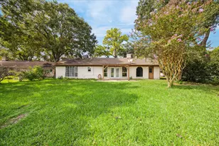 5423 Bent Bough Ln, Houston, TX 77088 - Photo 30