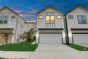 2119 Esther Dr, Houston, TX 77088 - Photo 2