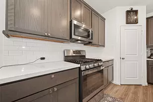 9747 Pettus Crk Dr, Cypress, TX 77433 - Photo 20