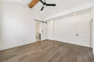 1039 W 24th St, Houston, TX 77008 - Photo 24