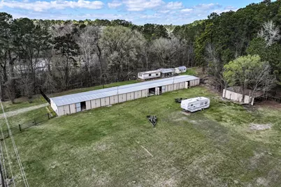 5701 Hwy 190 W, Point Blank, TX 77364 - Photo 14