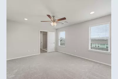 24706 Crimson Pine Drive, Houston, TX 77336 - Photo 10