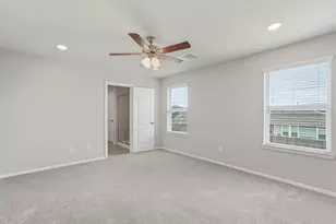 24706 Crimson Pine Dr, Houston, TX 77336 - Photo 10