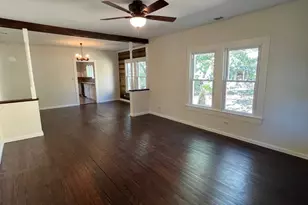 914 Back St, Columbus, TX 78934 - Photo 4