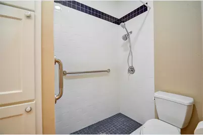 1818 Augusta Drive #11, Houston, TX 77057 - Photo 12