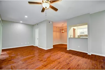 1818 Augusta Drive #11, Houston, TX 77057 - Photo 2