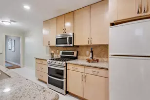 2012 McDuffie St, Houston, TX 77019 - Photo 10