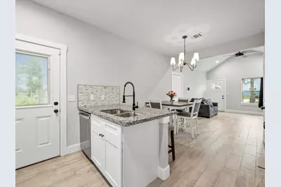 16322 Crockett Martin Estates Drive, Conroe, TX 77306 - Photo 8