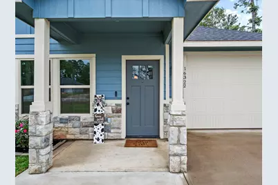16322 Crockett Martin Estates Drive, Conroe, TX 77306 - Photo 2