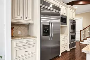 12527 Old Oaks Dr, Houston, TX 77024 - Photo 20