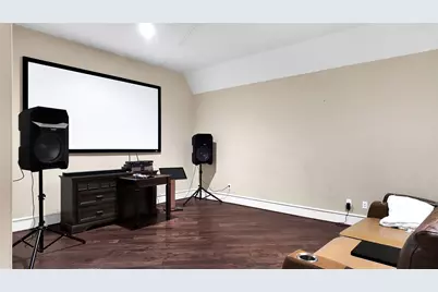 12527 Old Oaks Dr, Houston, TX 77024 - Photo 36