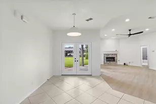 5502 Gum St, Crosby, TX 77532 - Photo 16