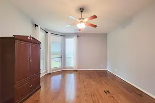 18419 W Morgans Bend Dr, Cypress, TX 77433 - Photo 10