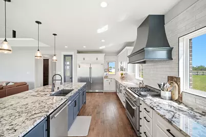 523 Dayspring, Victoria, TX 77904 - Photo 12