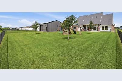 523 Dayspring, Victoria, TX 77904 - Photo 36