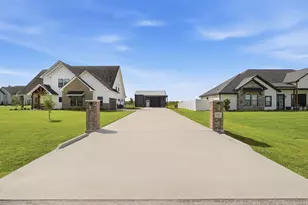 523 Dayspring, Victoria, TX 77904 - Photo 4