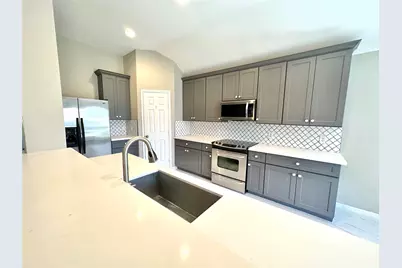 20902 Avery Cove Lane, Katy, TX 77450 - Photo 6