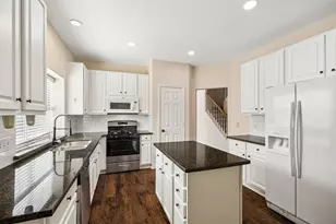 9811 Sandtown Cir, Houston, TX 77064 - Photo 8