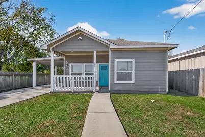 920 Kellogg Street, Houston, TX 77012 - Photo 1