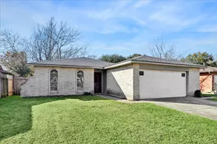 7323 Wovenwood Ln, Houston, TX 77041 - Photo 1