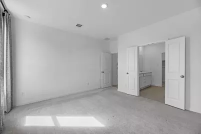 10120 Oakland Hills Drive, Cleveland, TX 77327 - Photo 14