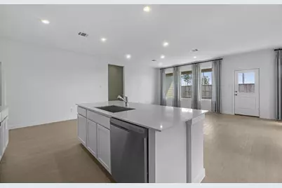 10120 Oakland Hills Drive, Cleveland, TX 77327 - Photo 10