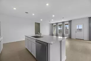 10120 Oakland Hills Dr, Cleveland, TX 77327 - Photo 10