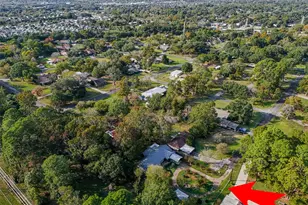 3423 Gail Rd, Baytown, TX 77521 - Photo 30