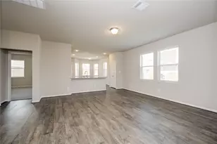 8403 Baywatch Cir, Baytown, TX 77523 - Photo 8