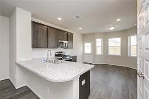 8403 Baywatch Cir, Baytown, TX 77523 - Photo 14