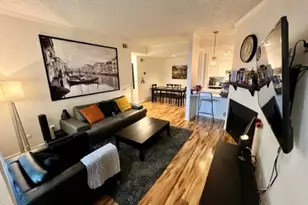 2125 Augusta Dr, Houston, TX 77057 - Photo 1