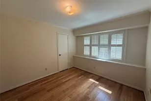 7718 Lacy Hill Dr, Houston, TX 77036 - Photo 20