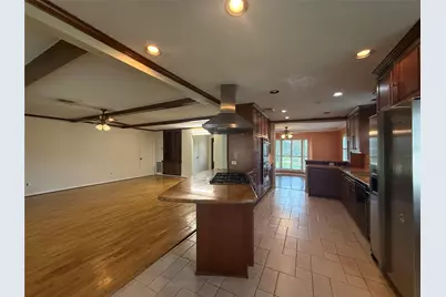 7718 Lacy Hill Drive, Houston, TX 77036 - Photo 6