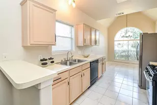 6146 Rocky Nook Dr, Houston, TX 77396 - Photo 6