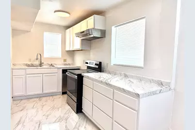 421 Sidney Street #1, Houston, TX 77003 - Photo 4