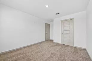 12712 Oxford Gate Dr, Houston, TX 77047 - Photo 26