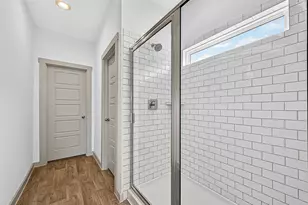 12712 Oxford Gate Dr, Houston, TX 77047 - Photo 22