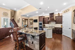 5127 Wheaton Park Dr, Sugar Land, TX 77479 - Photo 6