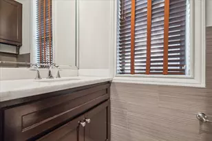 4715 Jackson St, Houston, TX 77004 - Photo 4