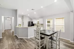 9951 Chimney Swift Ln, Conroe, TX 77385 - Photo 14