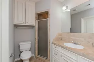 2701 Helena St, Houston, TX 77006 - Photo 14