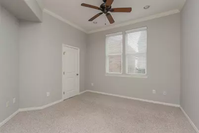 2701 Helena Street #401, Houston, TX 77006 - Photo 10