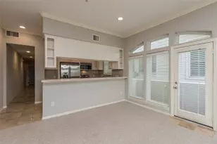 2701 Helena St, Houston, TX 77006 - Photo 4