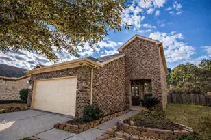 14151 Astonshire Ln, Houston, TX 77014 - Photo 2