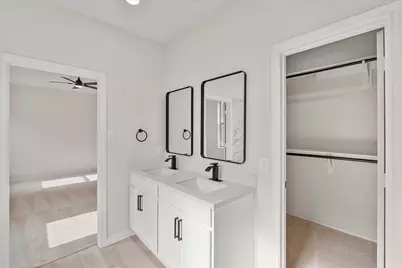 14151 Astonshire Lane, Houston, TX 77014 - Photo 34