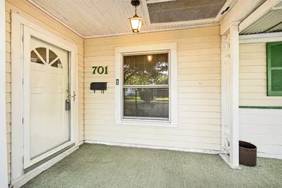 701 E Humble Street, Baytown, TX 77520 - Photo 10